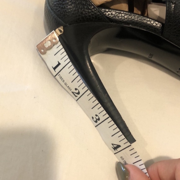 Authentic BURBERRY BOOT HEELS-size US 7/5 - Picture 15 of 16